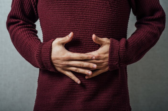 12 symptômes du cancer de l'estomac à surveiller
