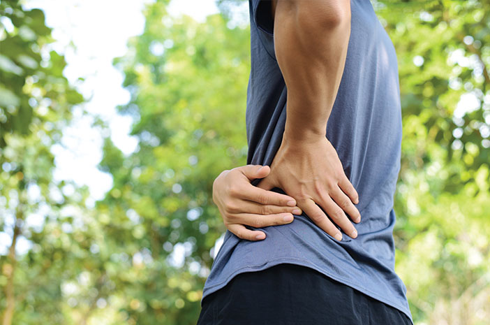 El dolor de espalda izquierdo indica problemas renales, ¿en serio?