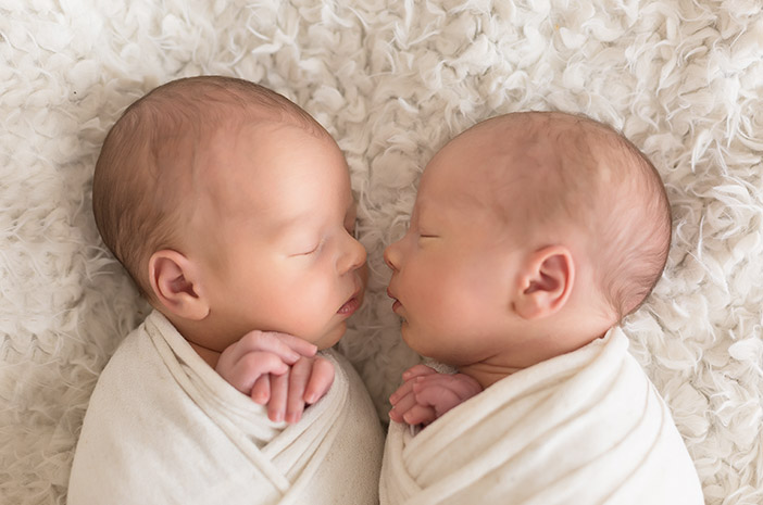 Finns det något sätt att bli gravid med tvillingar?