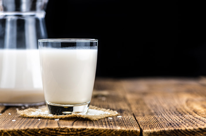 Connaître la différence entre le lait ordinaire et le lait de prise de poids