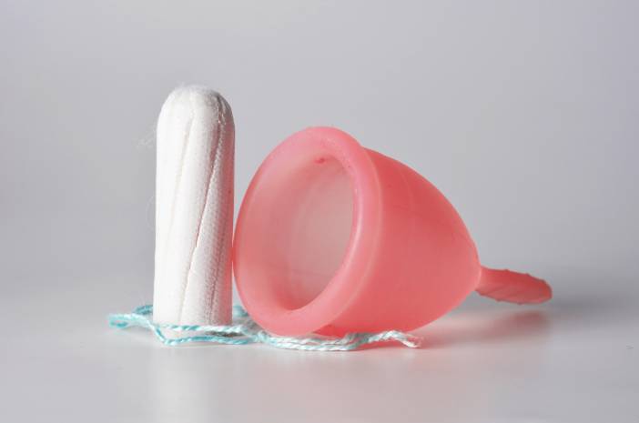 Menstruationstasse und Tampons machen das Hymen zerrissen?