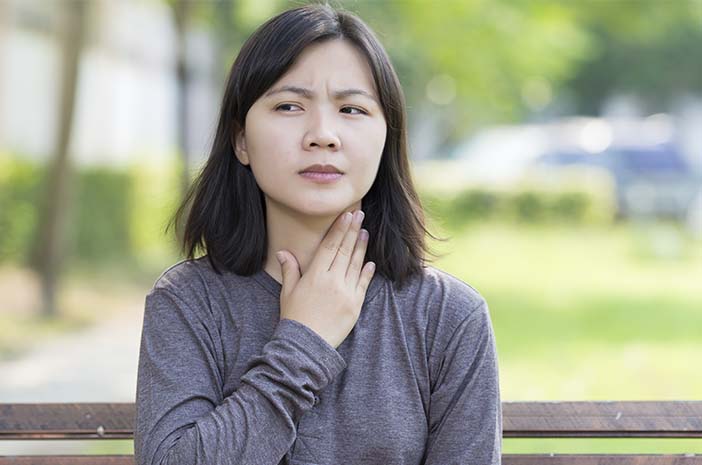 2 typer av symtom på sköldkörtelsjukdomar hos kvinnor
