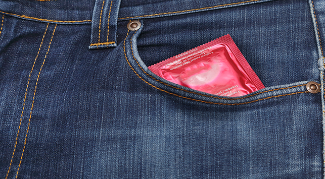 9 effektive Möglichkeiten, eine Schwangerschaft mit Kondomen zu verhindern