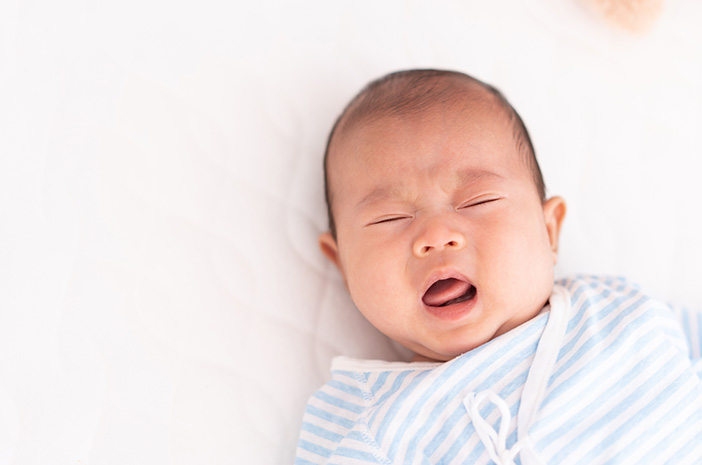 Ból gardła u niemowląt, co go powoduje?
