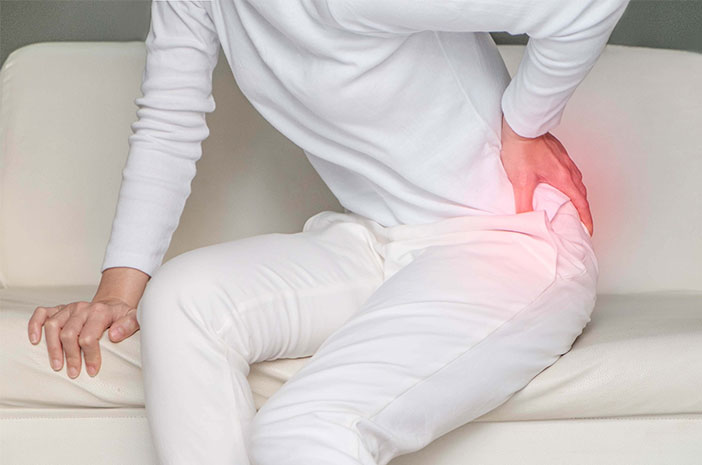 Cunoașteți 4 cauze ale durerilor de spate la femei