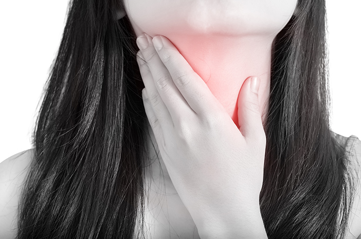 Esta es la diferencia entre un dolor de garganta común y los síntomas de Covid-19